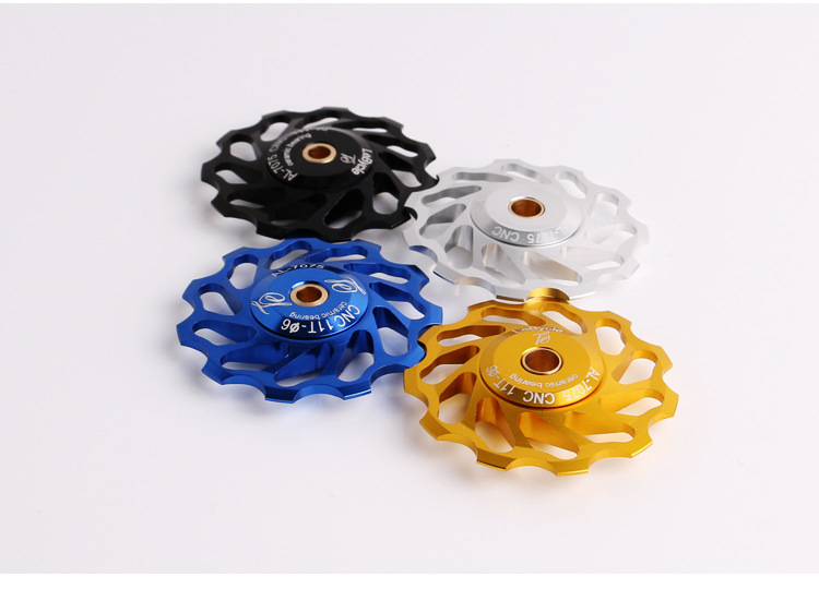 Pulley wheels with bearings